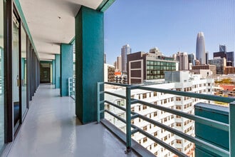 832 Folsom St, San Francisco, CA à louer Photo intérieure– Image 1 sur 18