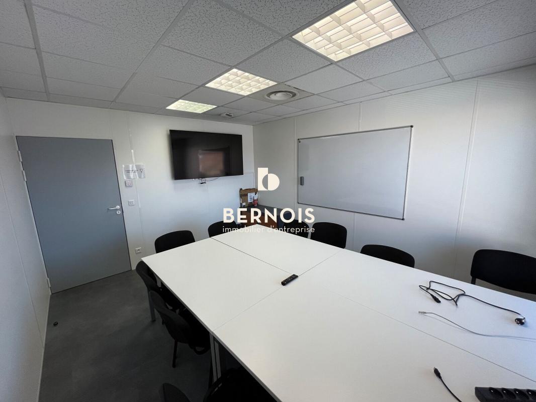 Bureau dans La Seyne-sur-Mer à louer Photo intérieure– Image 1 sur 3