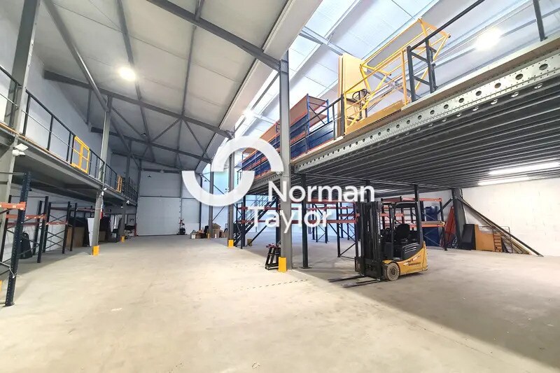 Local d'activités dans Portiragnes à vendre Photo principale– Image 1 sur 1