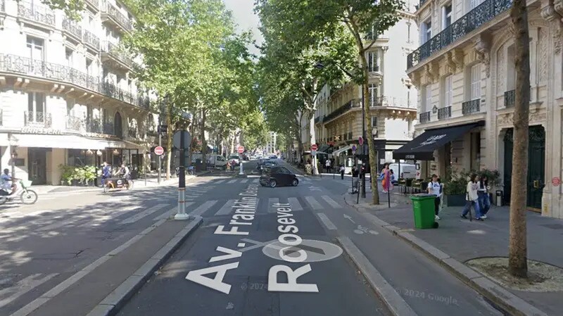 Local commercial dans Paris à louer Photo de l’immeuble– Image 1 sur 4