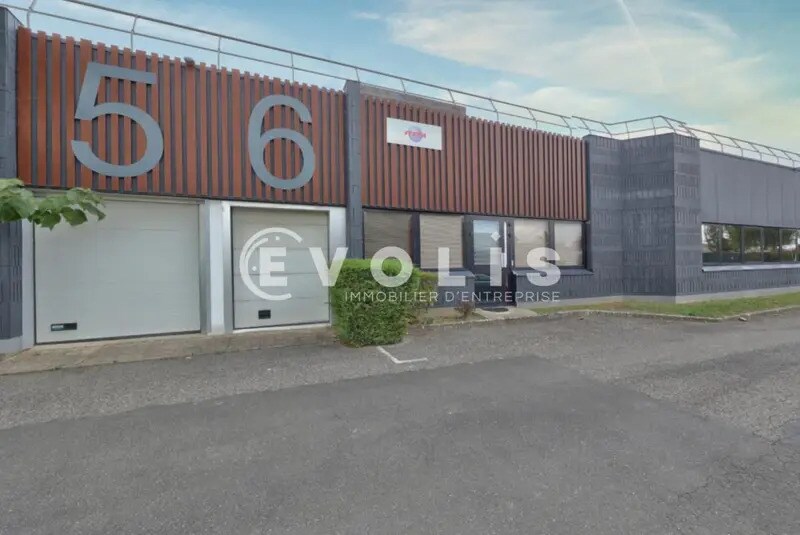 Local d’activités dans Villebon-sur-Yvette à louer - Photo de l’immeuble – Image 3 sur 11