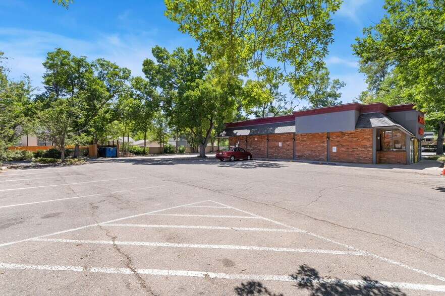 1120 S College Ave, Fort Collins, CO à vendre - Photo de l’immeuble – Image 3 sur 10