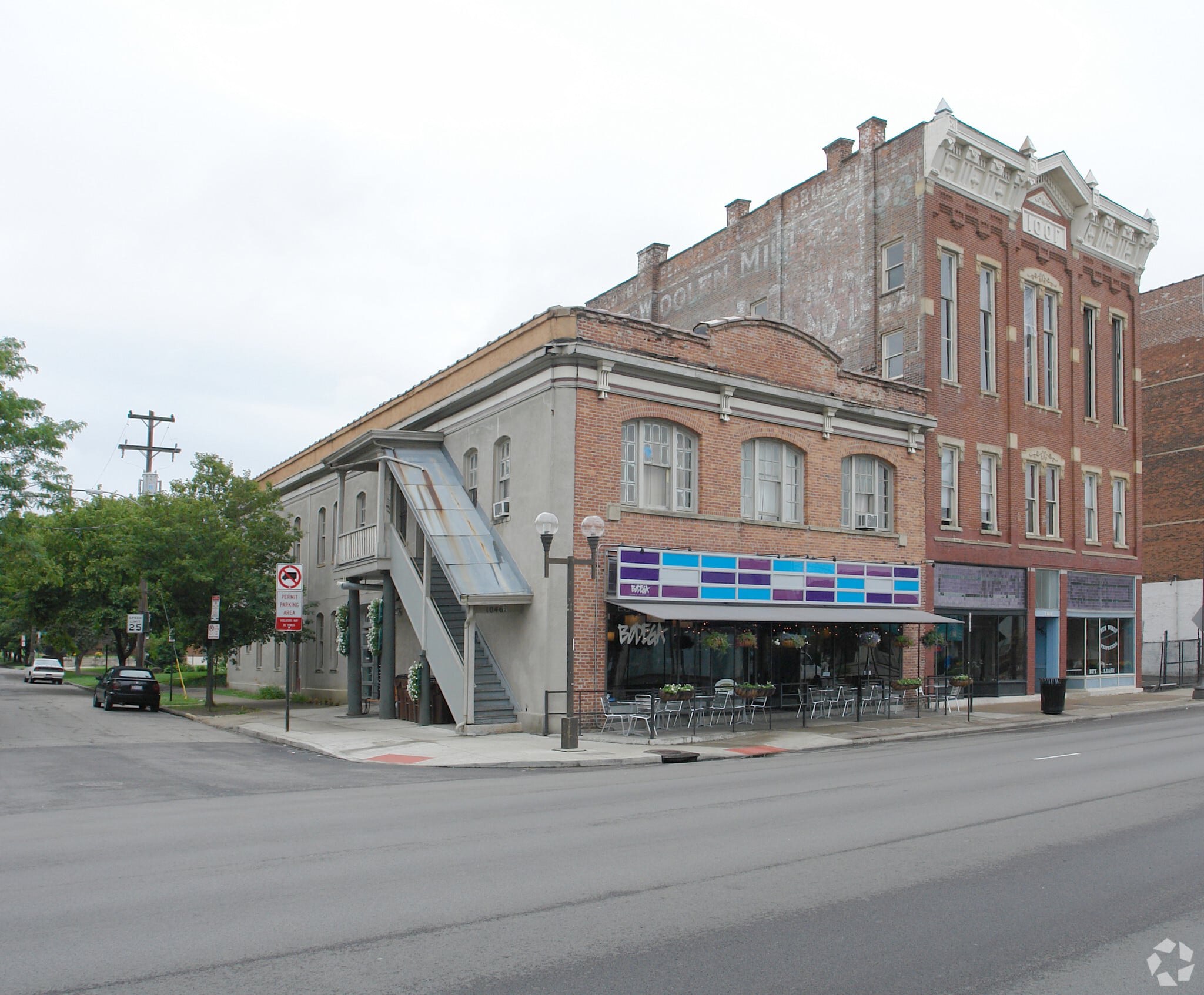 1044-1046 N High St, Columbus, OH à vendre Photo principale– Image 1 sur 3