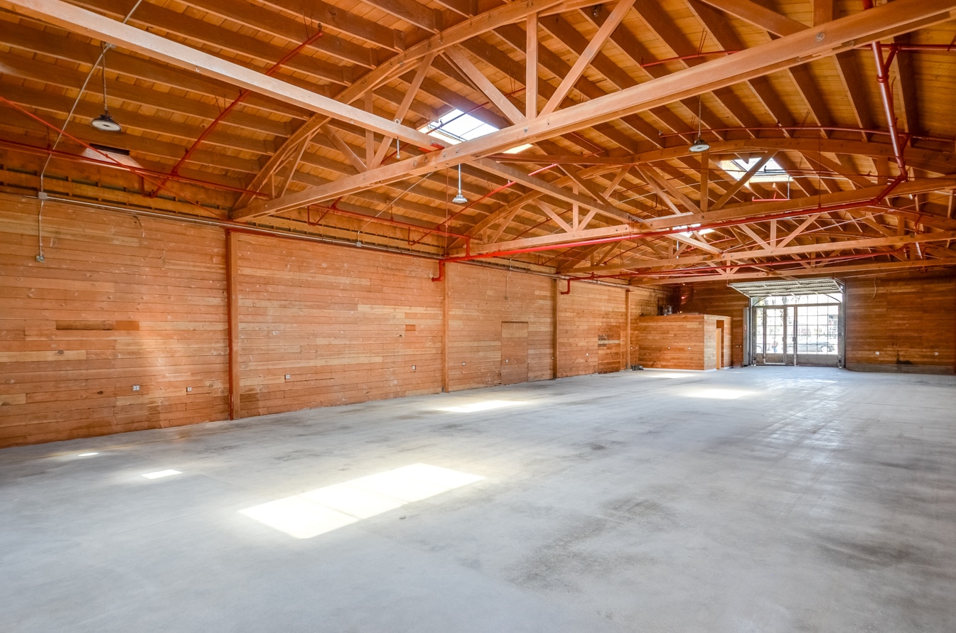 3364-3386 E Olympic Blvd, Los Angeles, CA à louer Photo intérieure– Image 1 sur 8