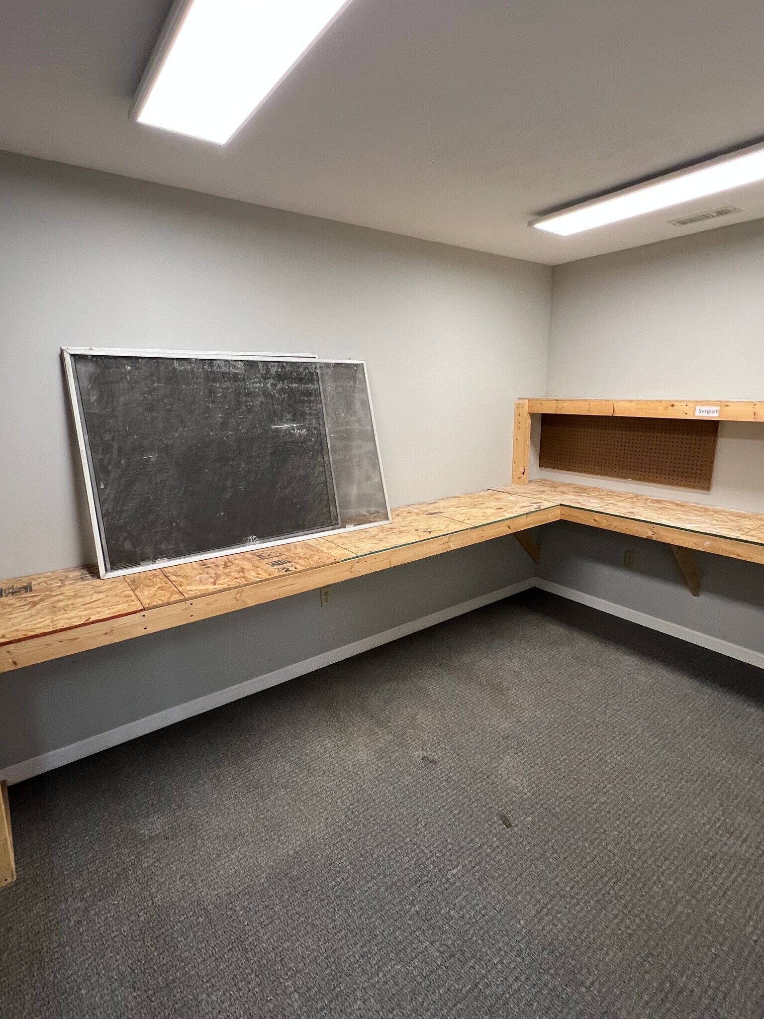 7731 Records St, Indianapolis, IN à louer Photo intérieure– Image 1 sur 12