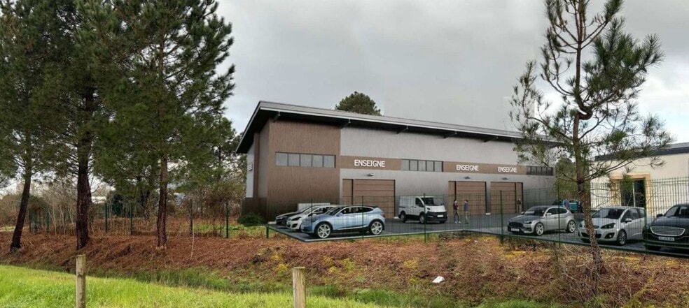 8 Rue De Galeben, Mios à louer - Photo de l’immeuble – Image 1 sur 3