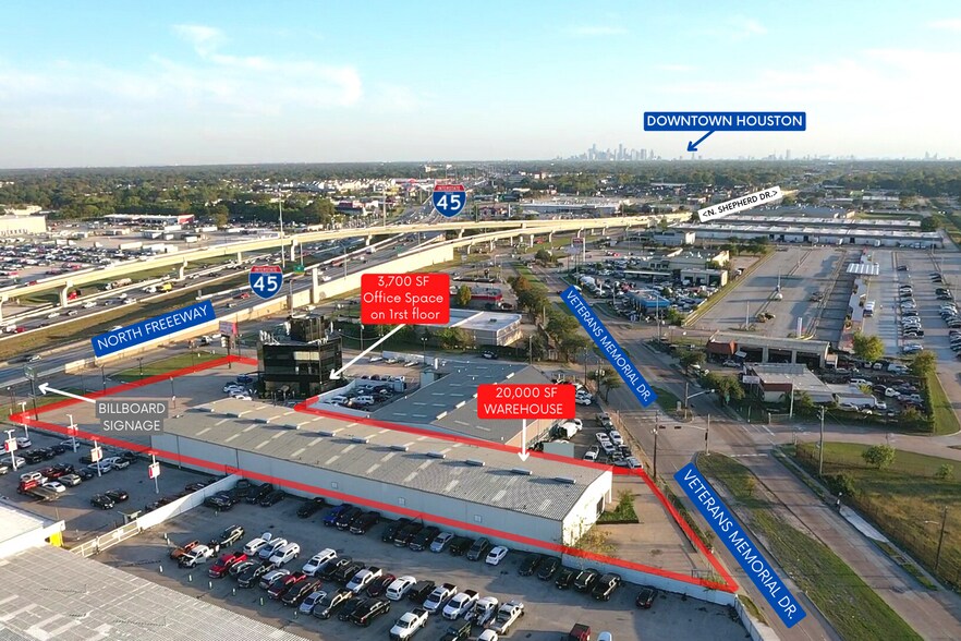 8245 North Fwy, Houston, TX à louer - Photo de l’immeuble – Image 1 sur 28