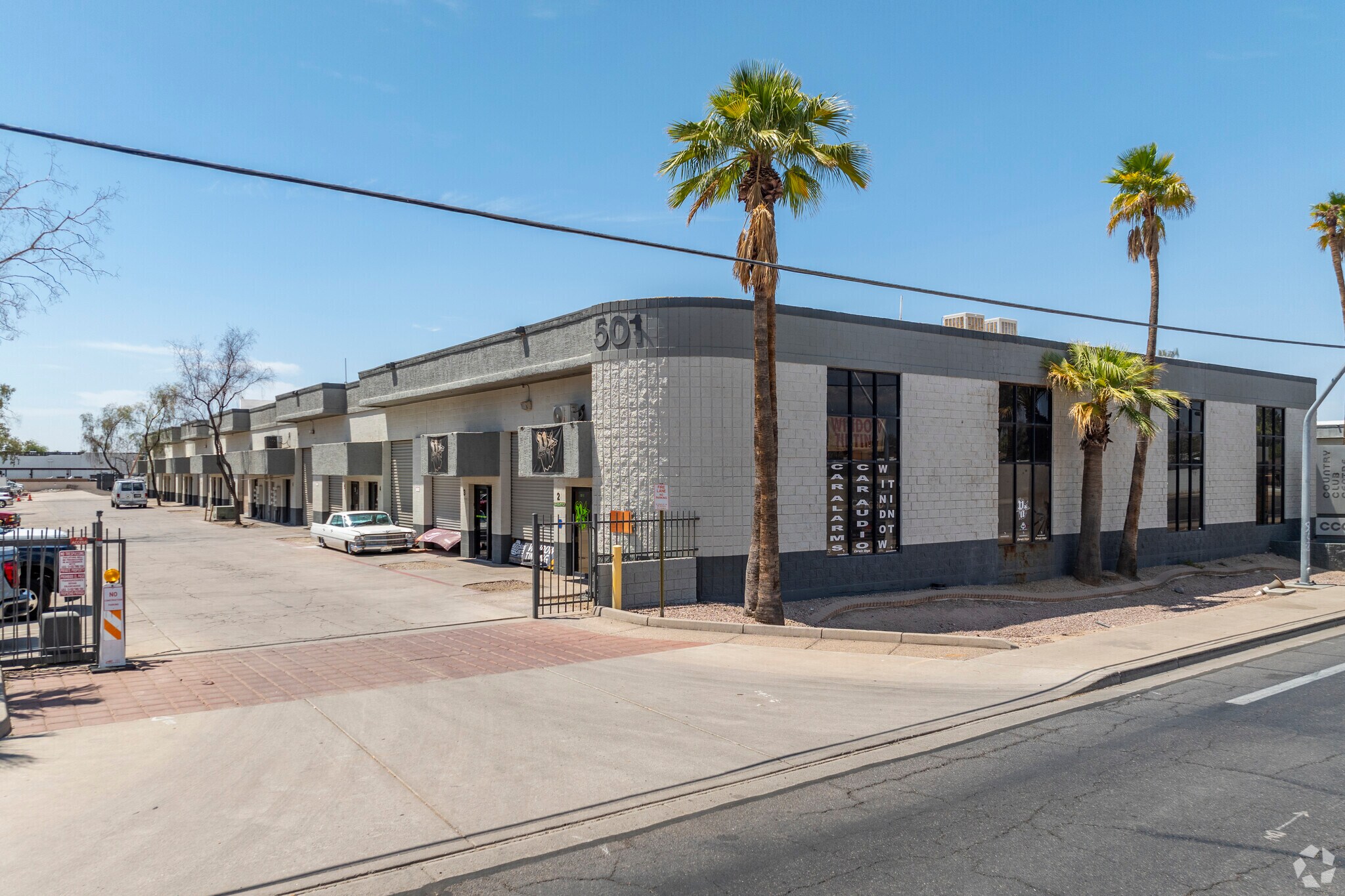 501 W 8th Ave, Mesa, AZ à louer Photo principale– Image 1 sur 7