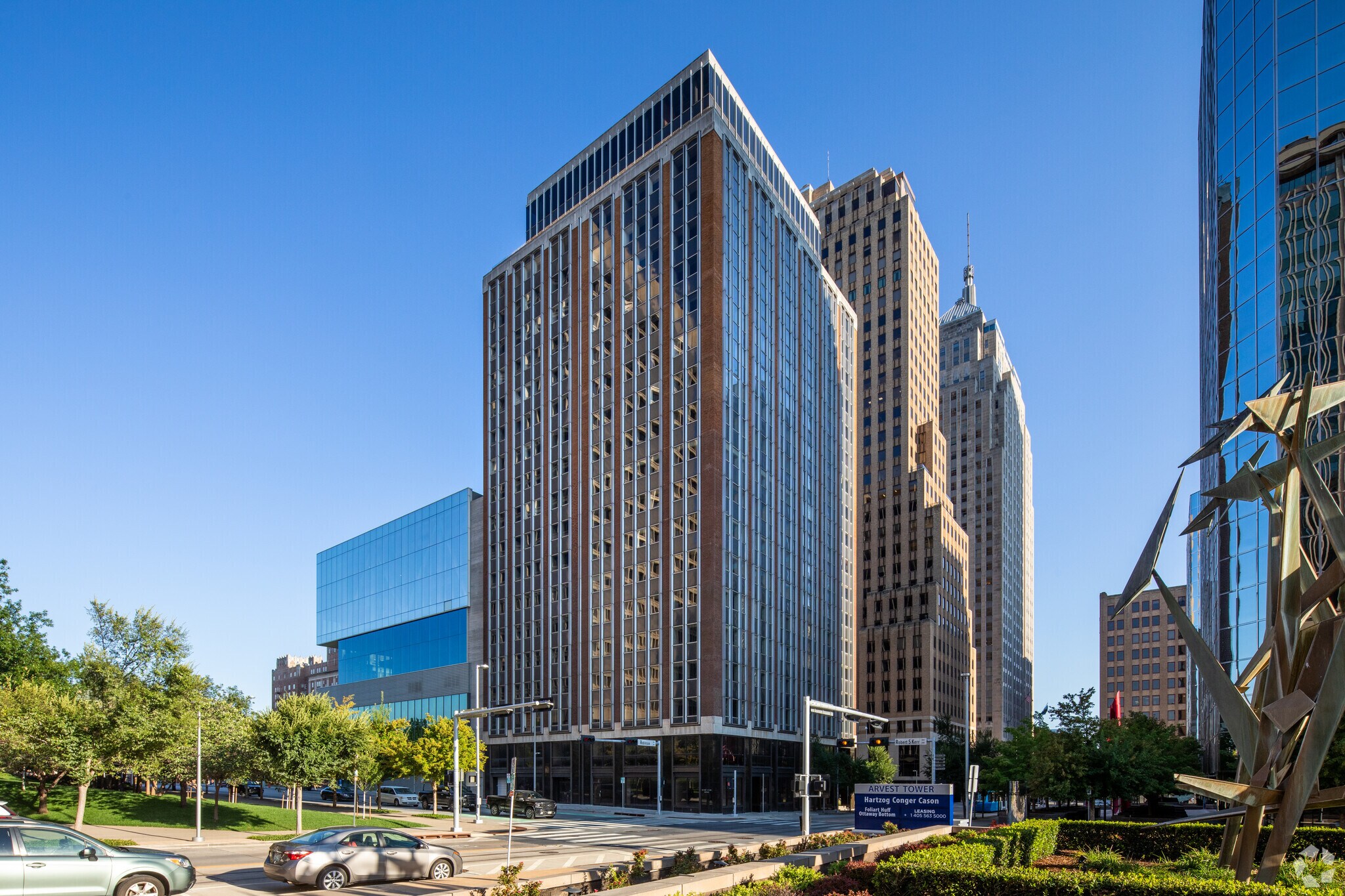 250 N Robinson Ave, Oklahoma City, OK à vendre Photo principale– Image 1 sur 11