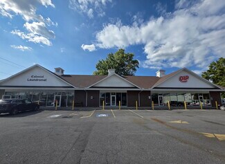 Plus de détails pour 408 Oswego St, Liverpool, NY - Local commercial à louer