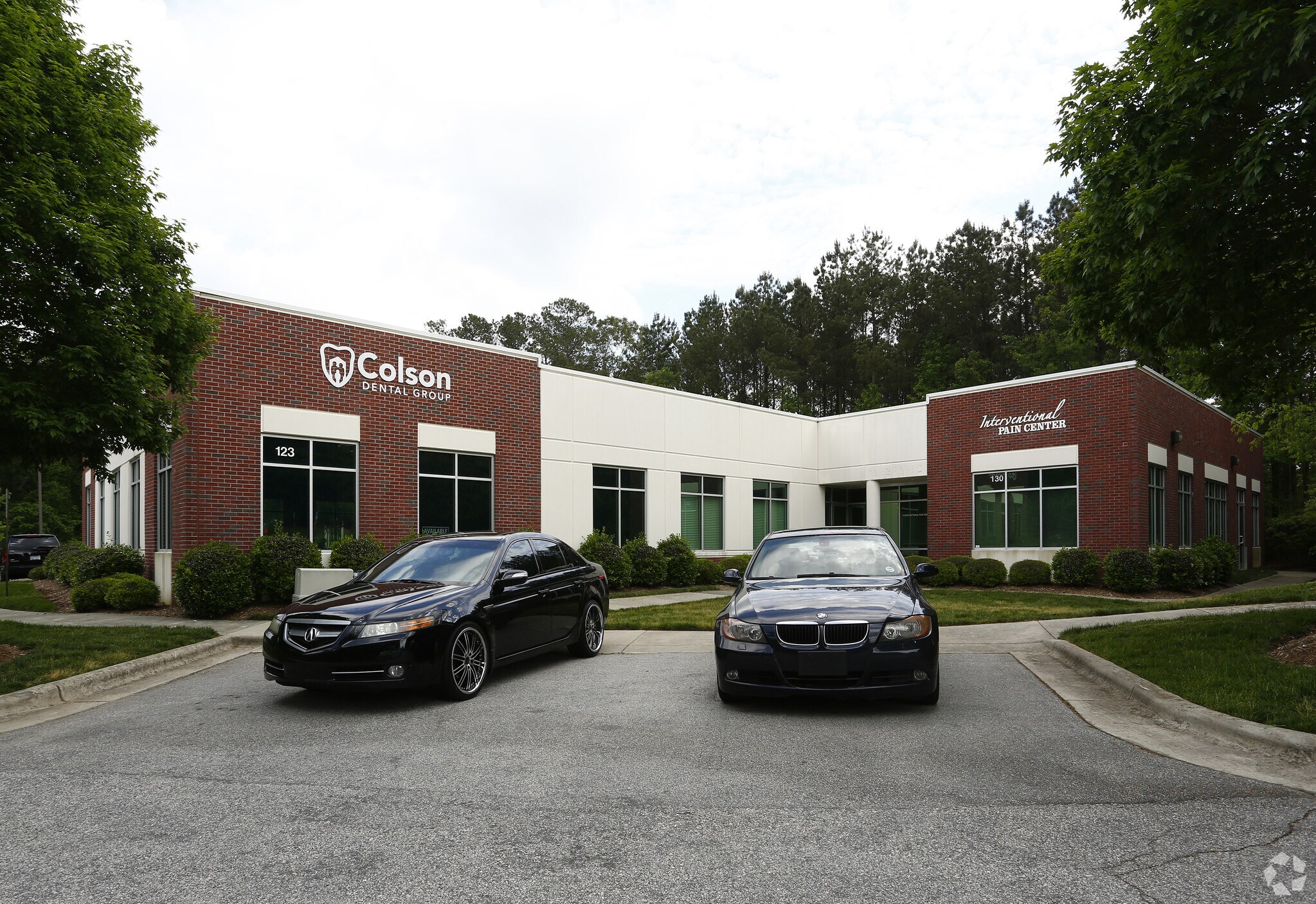 123 Sunnybrook Rd, Raleigh, NC à louer Photo de l’immeuble– Image 1 sur 5