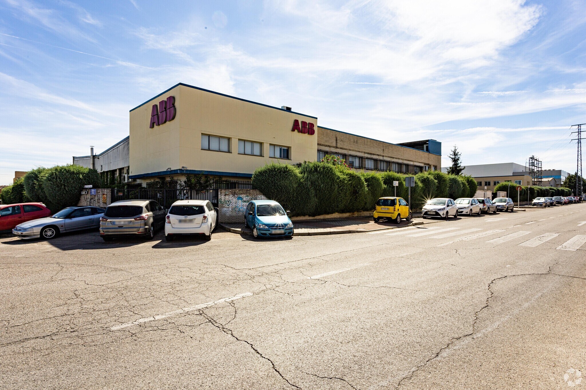 Industriel/Logistique dans Móstoles, Madrid à vendre Photo principale– Image 1 sur 3