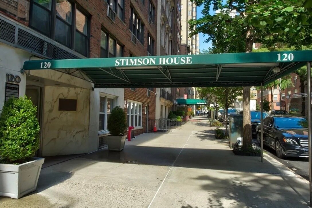 120 E 36th St, New York, NY à vendre Photo de l’immeuble– Image 1 sur 15