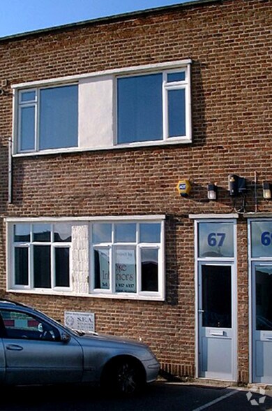 63-77 Milford Rd, Reading à vendre - Photo de l’immeuble – Image 2 sur 15