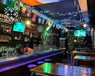 Plus de détails pour Local commercial à louer