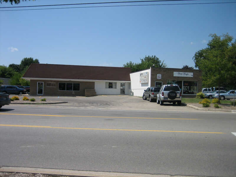 732-736 S Michigan Ave, Howell, MI à vendre - Photo de l’immeuble – Image 2 sur 18
