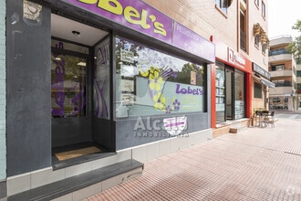 Local commercial dans Alcalá de Henares, Madrid à louer Photo intérieure– Image 1 sur 13