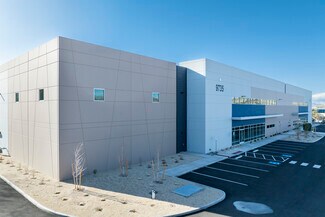 Plus de détails pour 9735 Double R Blvd, Reno, NV - Industriel/Logistique à louer