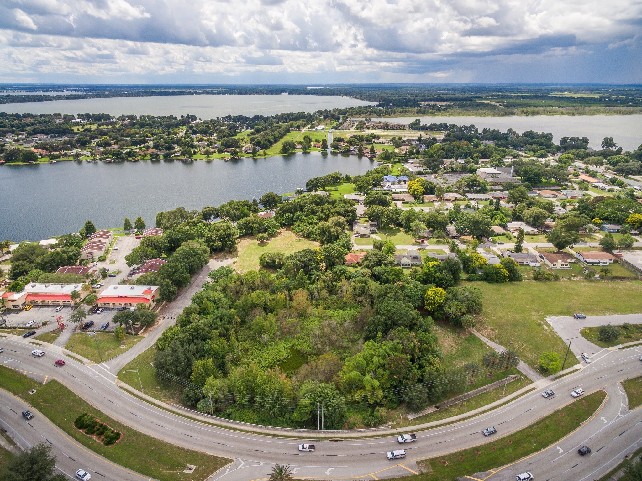 1101 Cypress Gardens Blvd, Winter Haven, FL à vendre Aérien– Image 1 sur 21