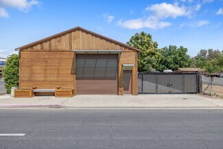 Plus de détails pour 210 S Farmersville Blvd, Farmersville, CA - Industriel/Logistique à vendre
