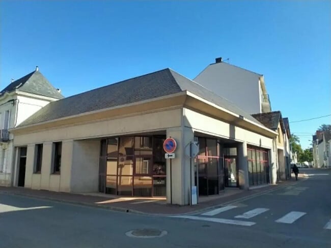 Plus de détails pour Bureau à vendre