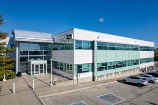 Plus de détails pour 2345 Argentia Rd, Mississauga, ON - Bureau à louer