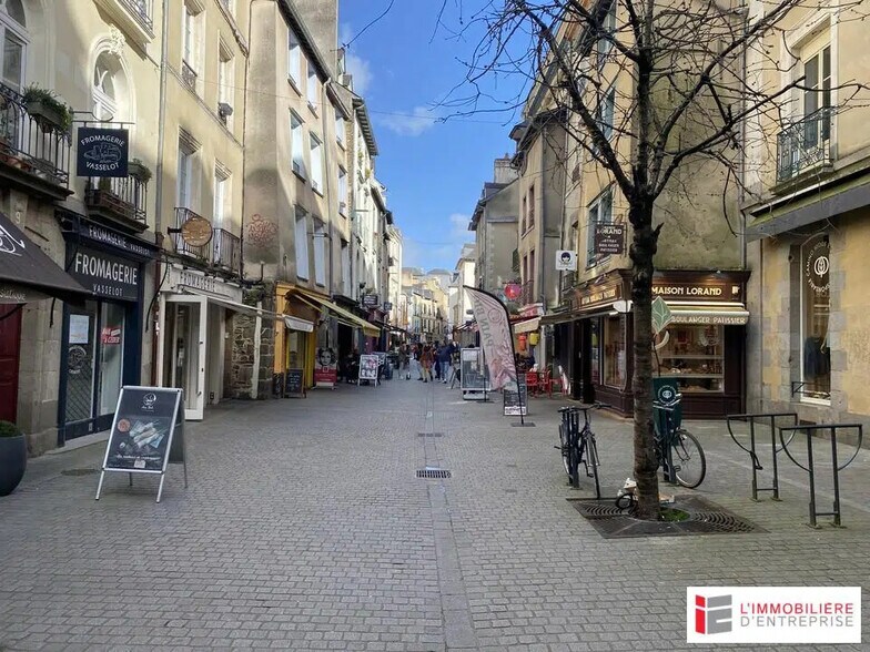 Local commercial dans Rennes à louer - Photo de l’immeuble – Image 1 sur 1