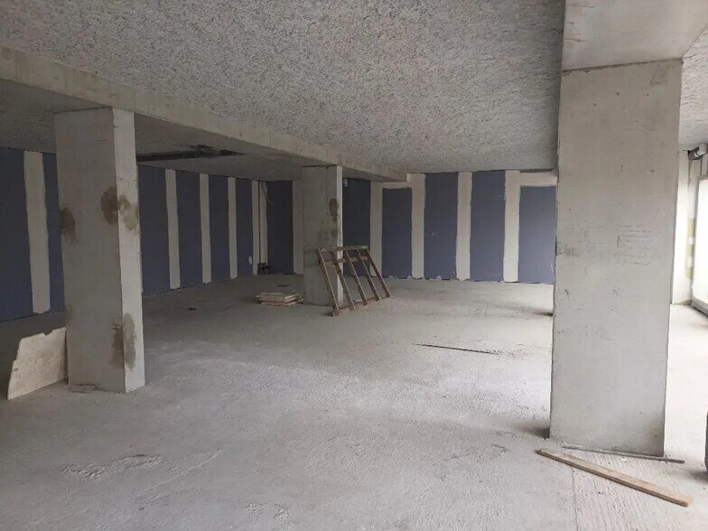 35 Route De La Croix Du Ban, Pollionnay à vendre - Photo de l’immeuble – Image 3 sur 6