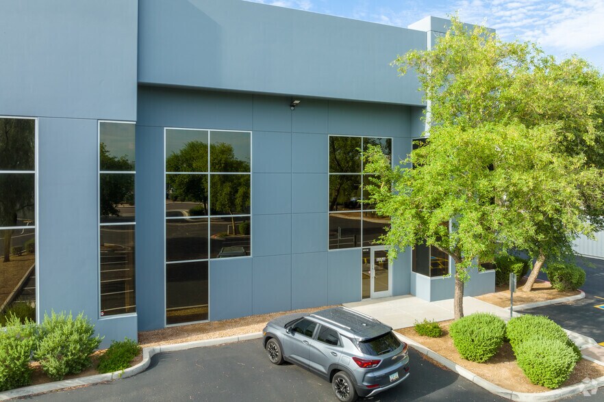 7175 W Sherman Rd, Phoenix, AZ à louer - Photo de l’immeuble – Image 3 sur 5