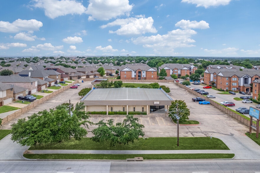 2345 E State Highway 121, Lewisville, TX à vendre - Photo principale – Image 1 sur 25