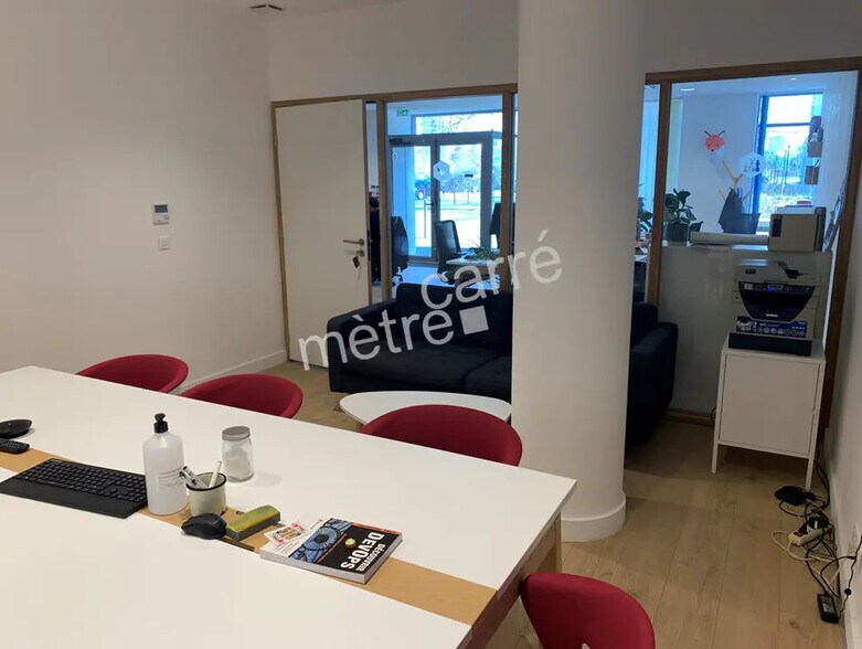 Bureau dans Nantes à louer - Photo de l’immeuble – Image 3 sur 5