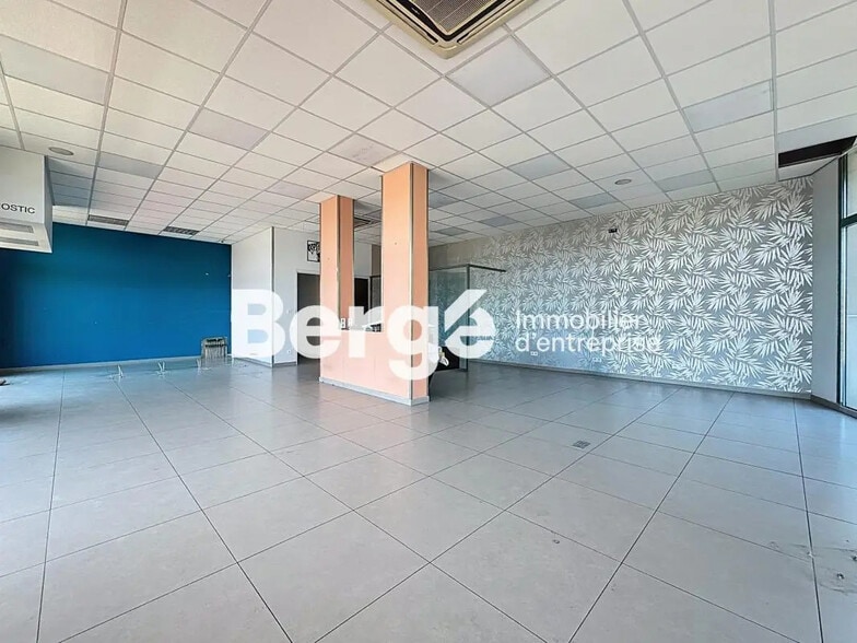 Local commercial dans Antibes à louer - Photo intérieure – Image 2 sur 5