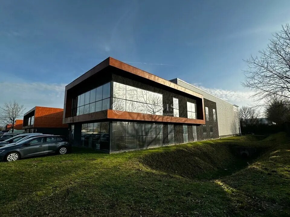 Industriel/Logistique dans Sainghin-en-Mélantois à louer Photo de l’immeuble– Image 1 sur 13