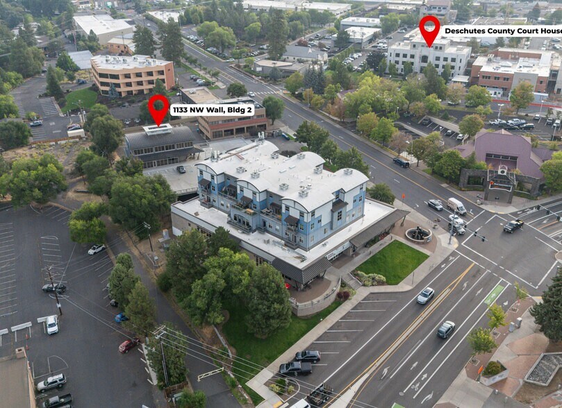 1133 NW Wall St, Bend, OR à louer - Photo de l’immeuble – Image 2 sur 12