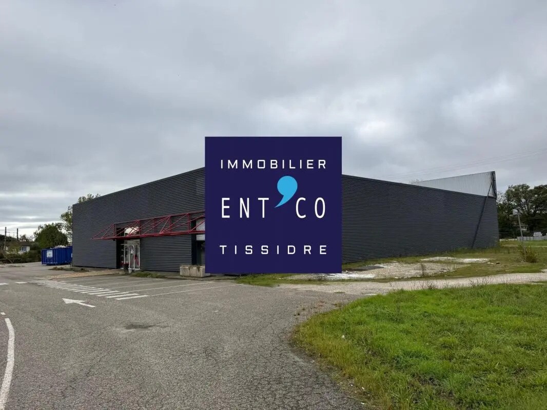 Local commercial dans Boé à louer Photo de l’immeuble– Image 1 sur 12