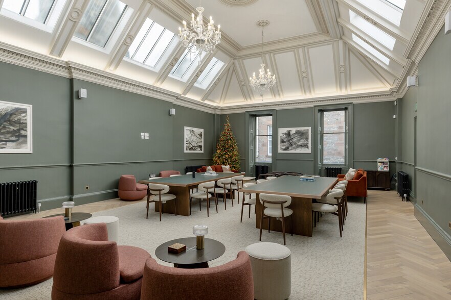 22 Queen St, Edinburgh à louer - Photo de l’immeuble – Image 2 sur 23