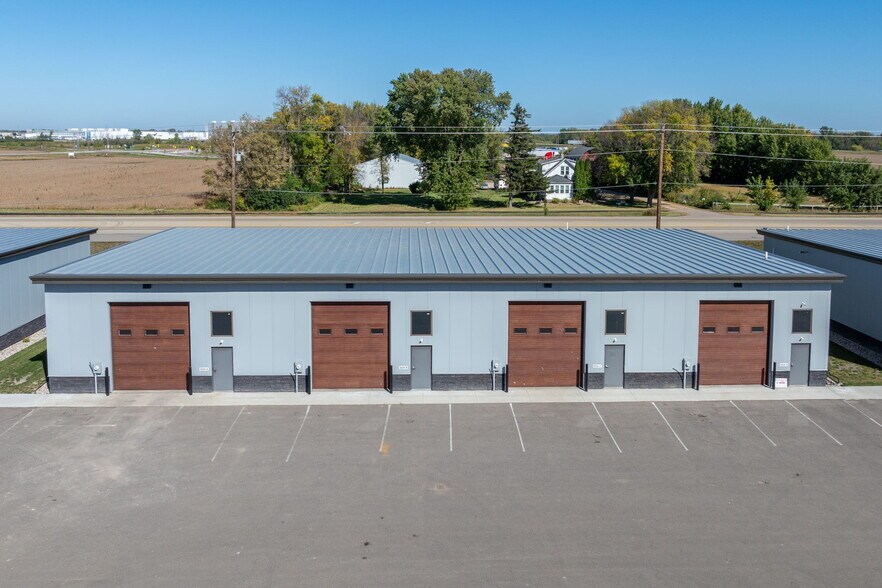 3020 Evergreen Trl, Mankato, MN à vendre - Photo de l’immeuble – Image 1 sur 8
