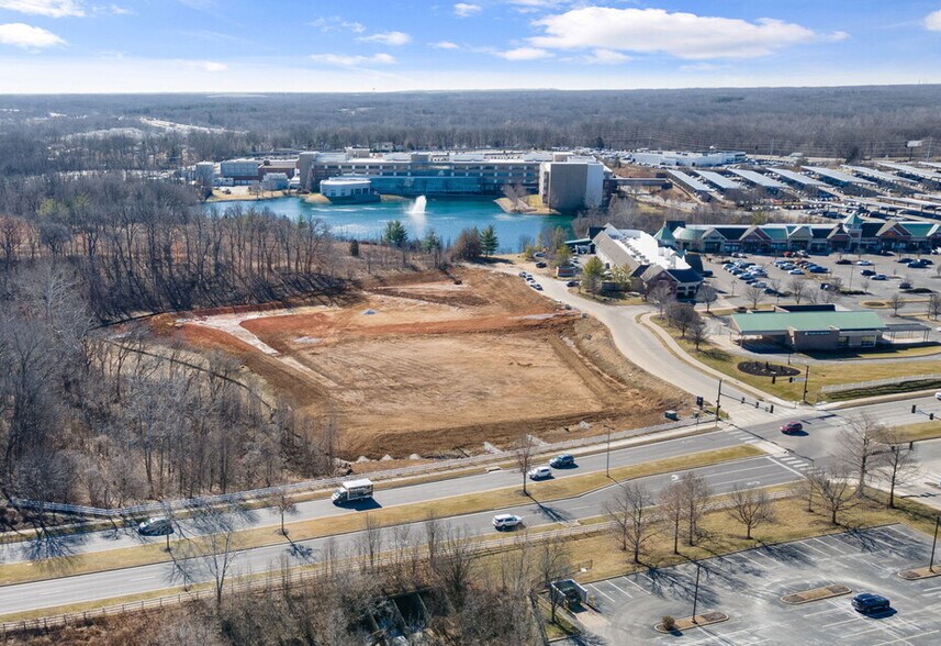 SEC Winghaven Blvd. & Hammack Rd, O'Fallon, MO à louer - Aérien – Image 2 sur 5