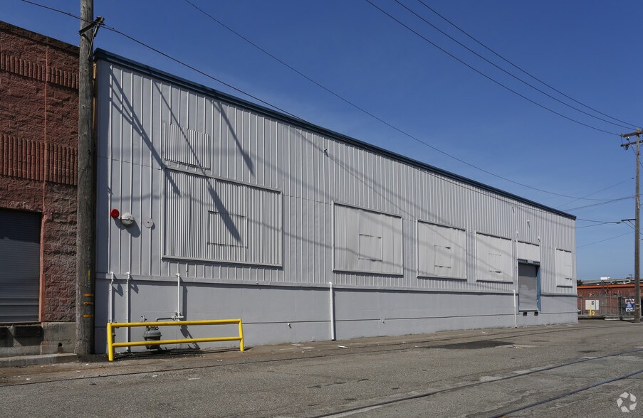 2500 Campbell St, Oakland, CA à louer - Photo de l’immeuble – Image 3 sur 9
