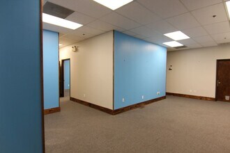 1209 Tech Blvd, Tampa, FL à louer Photo intérieure– Image 2 sur 6