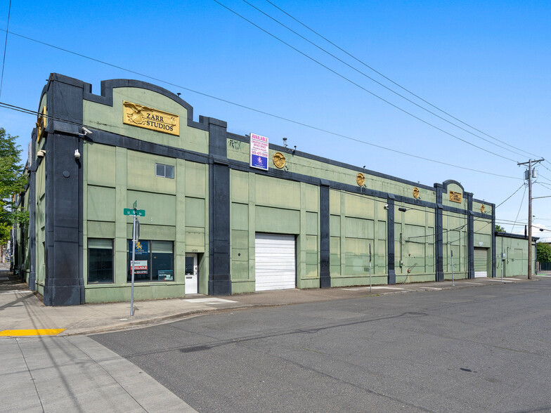 1535 SE 9th Ave, Portland, OR à louer - Photo de l’immeuble – Image 1 sur 11
