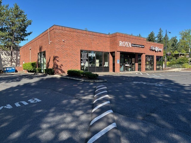 16000-16118 Boones Ferry Rd, Lake Oswego, OR à vendre - Photo de l’immeuble – Image 1 sur 21