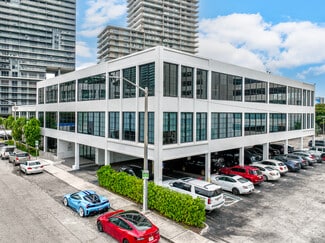 Plus de détails pour 3415 NE 2nd Ave, Miami, FL - Bureau à louer