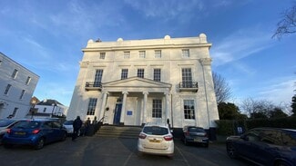Plus de détails pour 59 Willes Rd, Leamington Spa - Bureau à louer