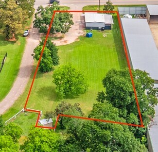 Plus de détails pour 12097 FM 830 Rd, Willis, TX - Local commercial à vendre