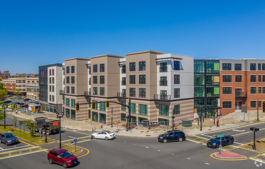 231 Washington St, Salem, MA à louer - Photo de l’immeuble – Image 2 sur 47