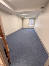 121 S Broadway Ave, Tyler, TX à louer Photo intérieure– Image 1 sur 3