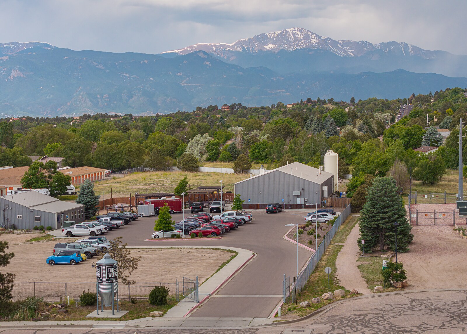 2480-2490 N Powers Blvd, Colorado Springs, CO à louer Photo principale– Image 1 sur 50