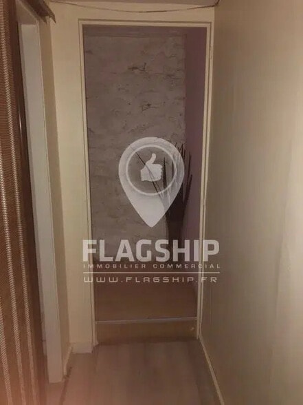 Local commercial dans Paris à vendre - Photo intérieure – Image 1 sur 4