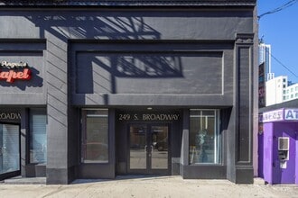 249-259 S Broadway, Los Angeles, CA à louer Photo intérieure– Image 1 sur 12